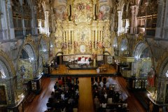 Oficios de Jueves Santo en el seminario de San Carlos Borromeo.