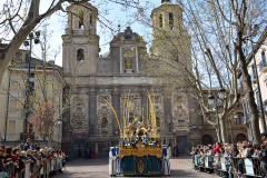 Paso titular en Plaza de San Cayetano. Autora: Eugenia Aragonés.