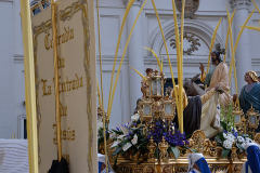 Paso titular en Plaza de la Seo. Autora: Eugenia Aragonés.