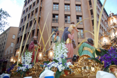 Paso titular en Viernes Santo.