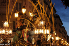 Paso titular en Viernes Santo.