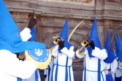 Cornetas en Domingo de Ramos.