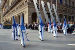Sección de hachones en Viernes Santo. Autora: Eugenia Aragonés.